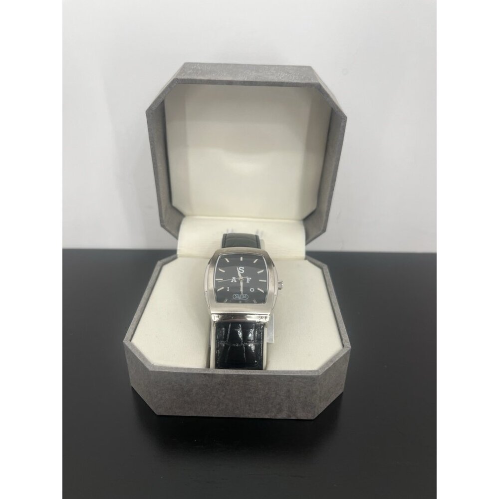 Safilo Watch‎ Vintage *Needs a new Battery* *Doesn't Run* Untested